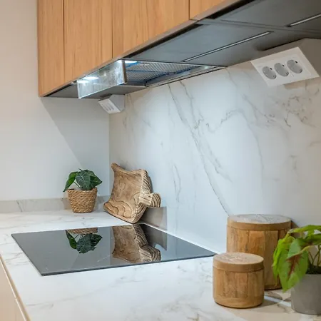 Flats Poeta Serrano 公寓